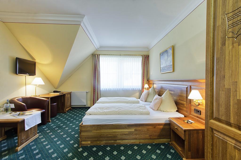 Golfpark Gut Dueneburg Hotel Haren Quarto foto